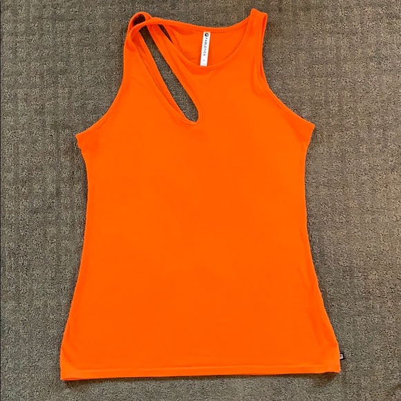 Fabletics Cleopatra top - Picture 1 of 5